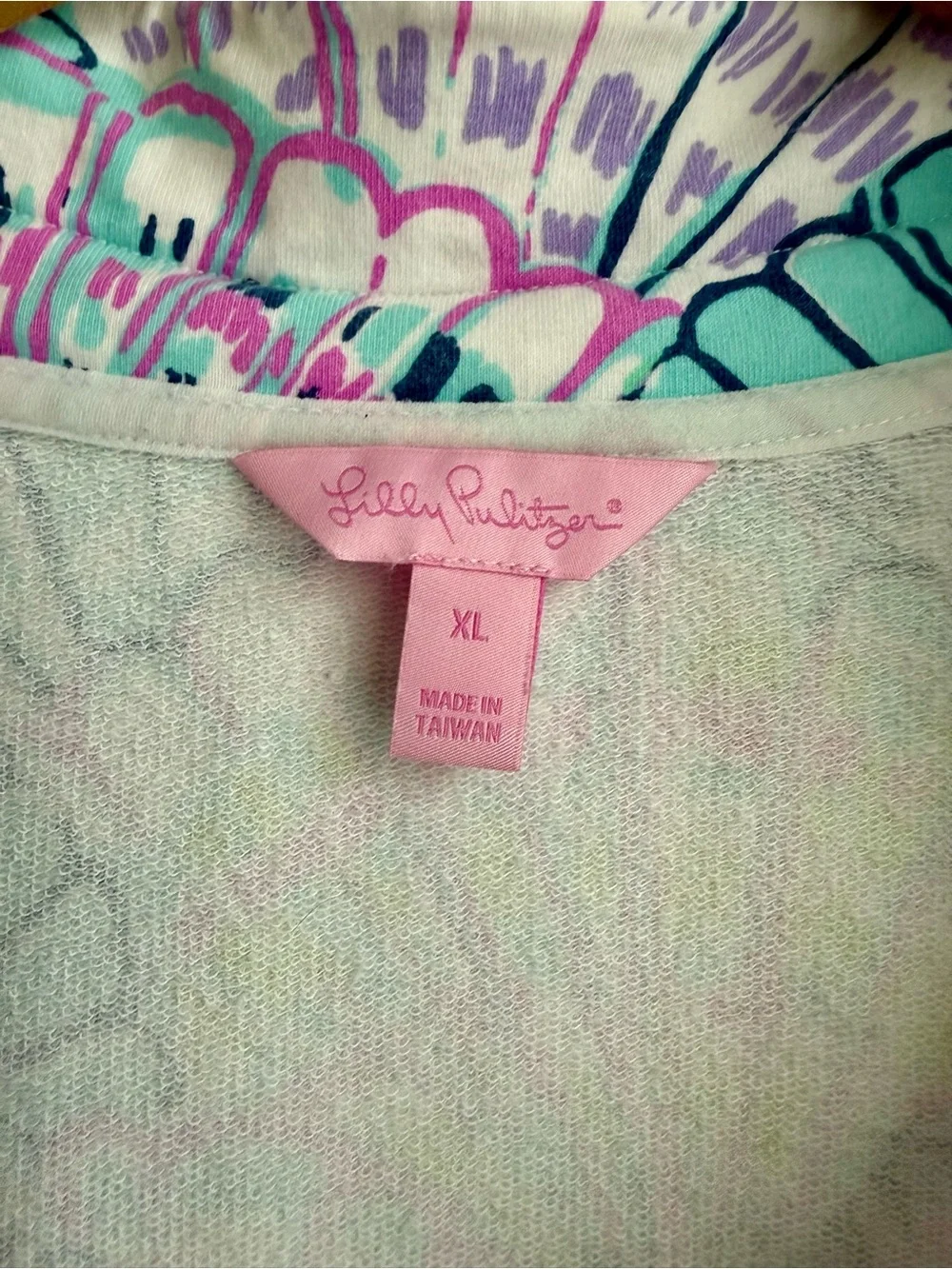 Lilly Pulitzer Skipper Popover XL - Picture 4 of 5